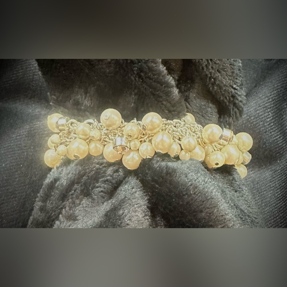 Silver and Pearl Beaded Bracelet
